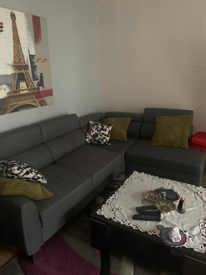 Chambre Proche De La Defense Apartment Курбьовоа Екстериор снимка